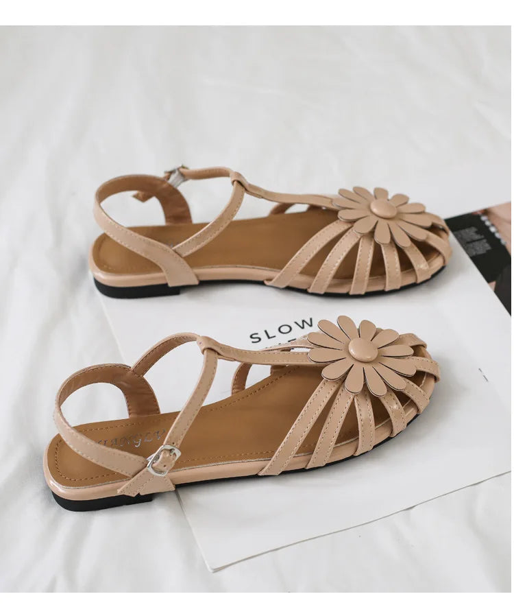 Summer Flat Sandals for Women Braided Hollow Closed-toe Sandals Outdoor Wear Breathable Holiday Roman Shoes sandalias de mujer