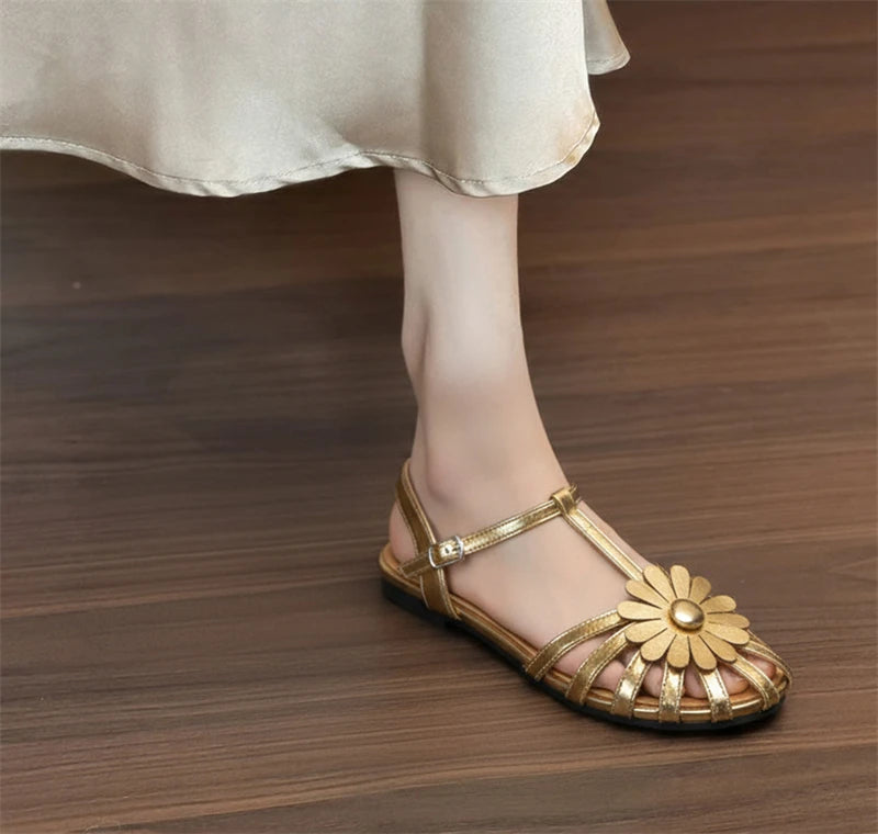 Summer Flat Sandals for Women Braided Hollow Closed-toe Sandals Outdoor Wear Breathable Holiday Roman Shoes sandalias de mujer