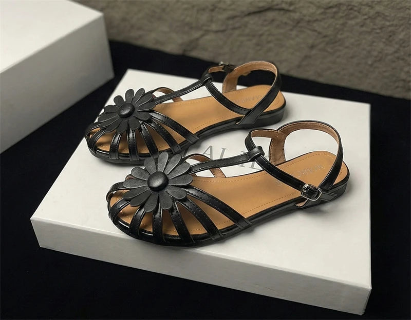 Summer Flat Sandals for Women Braided Hollow Closed-toe Sandals Outdoor Wear Breathable Holiday Roman Shoes sandalias de mujer