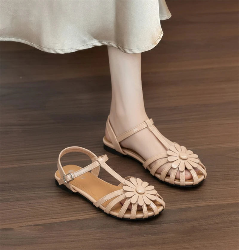 Summer Flat Sandals for Women Braided Hollow Closed-toe Sandals Outdoor Wear Breathable Holiday Roman Shoes sandalias de mujer