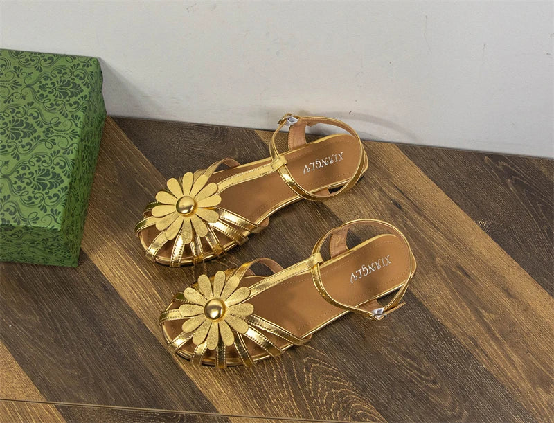 Summer Flat Sandals for Women Braided Hollow Closed-toe Sandals Outdoor Wear Breathable Holiday Roman Shoes sandalias de mujer