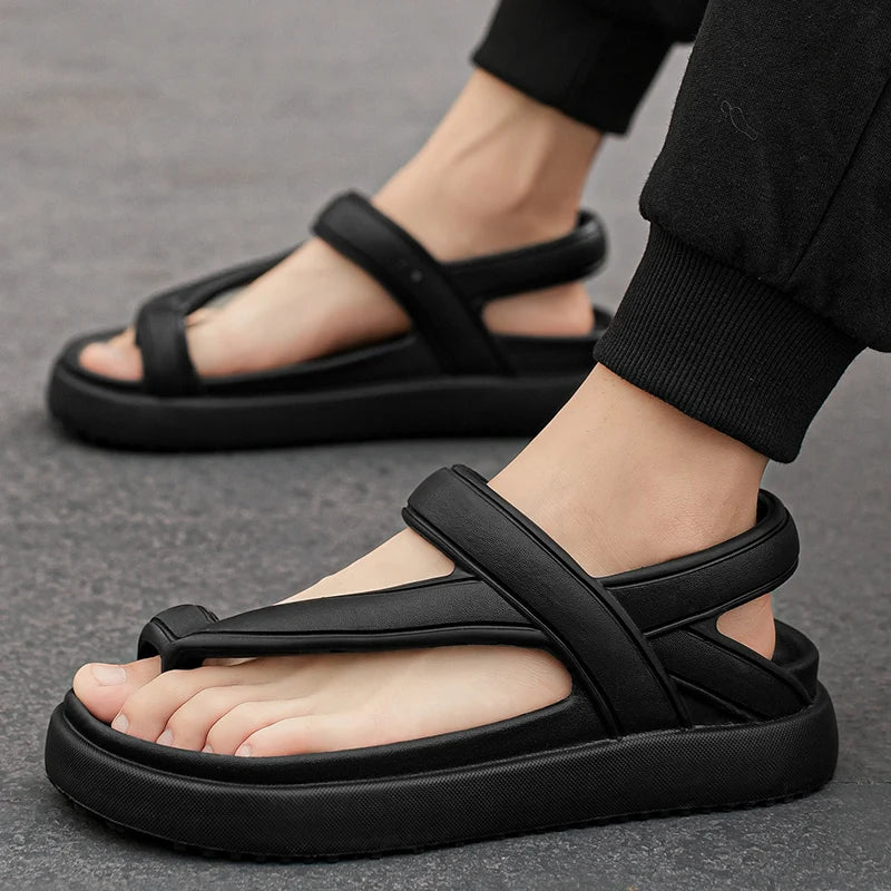 Fashion New Men's Outdoor Flats Sandals Slippers Beach Clogs Summer Men Soft Flip-flops Garden Shoes Non-slip Men Beach Sandals