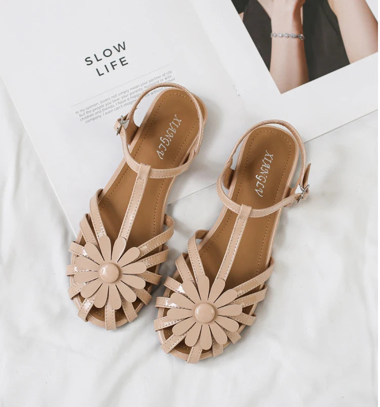 Summer Flat Sandals for Women Braided Hollow Closed-toe Sandals Outdoor Wear Breathable Holiday Roman Shoes sandalias de mujer
