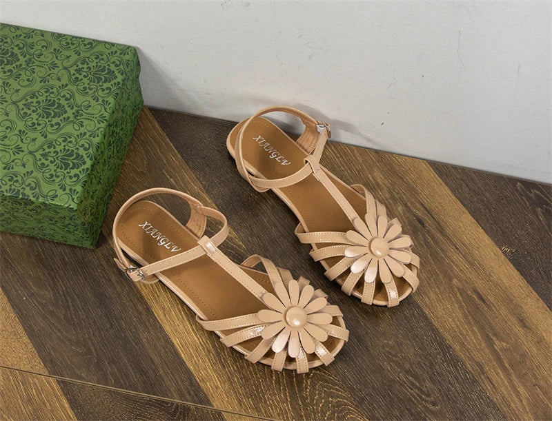 Summer Flat Sandals for Women Braided Hollow Closed-toe Sandals Outdoor Wear Breathable Holiday Roman Shoes sandalias de mujer