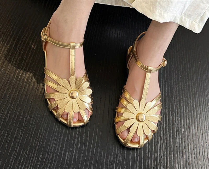 Summer Flat Sandals for Women Braided Hollow Closed-toe Sandals Outdoor Wear Breathable Holiday Roman Shoes sandalias de mujer