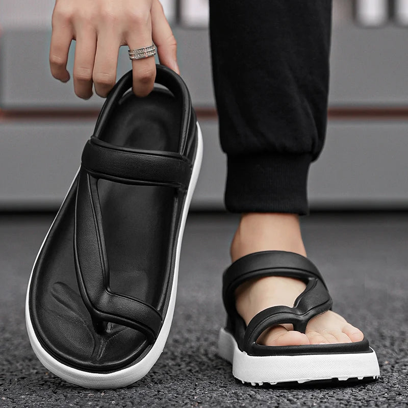 Fashion New Men's Outdoor Flats Sandals Slippers Beach Clogs Summer Men Soft Flip-flops Garden Shoes Non-slip Men Beach Sandals
