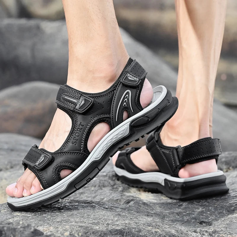 Summer Men‘s Sandals Casual Comfortable Sandals 2025 New Designer Sneakers Lightweight Outdoor Wear Beach Sandals Men's Shoes