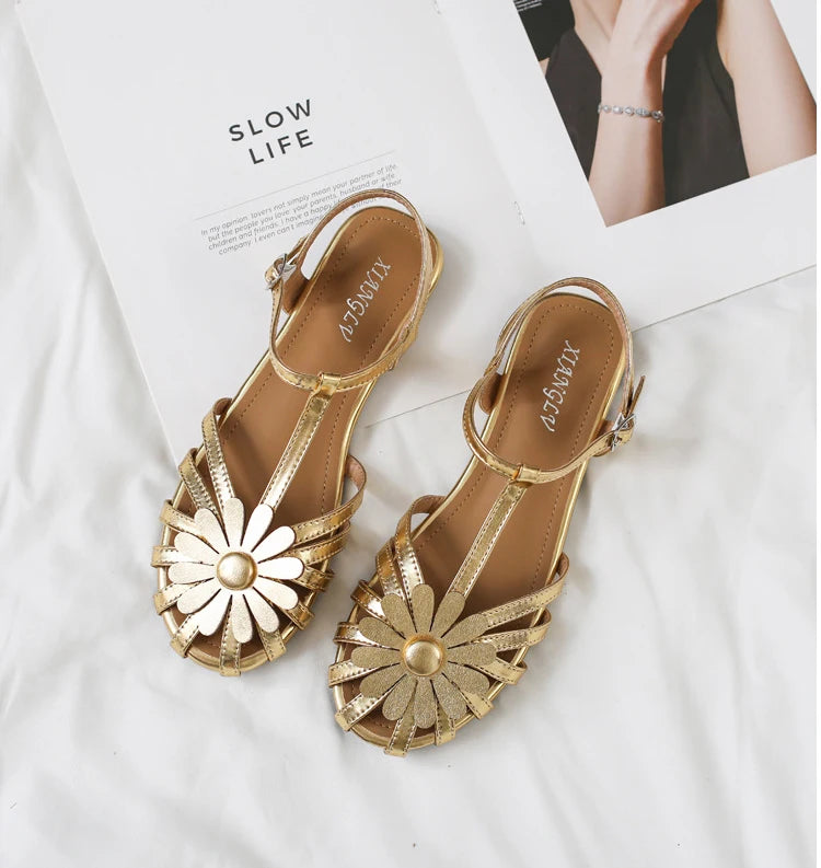 Summer Flat Sandals for Women Braided Hollow Closed-toe Sandals Outdoor Wear Breathable Holiday Roman Shoes sandalias de mujer